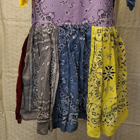 Hand sewn bandana dress, short - Picture 2 of 4